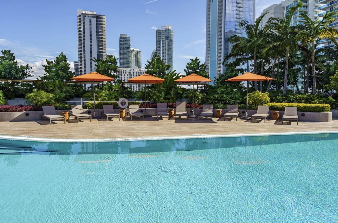 700 NE 24th Street, Unit Penthouse, Miami, FL 33137 Photo