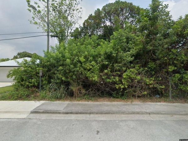 6765 1st Street, Jupiter, FL 33458