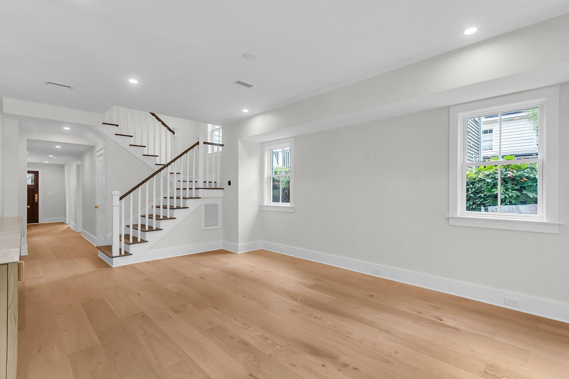 258 Coming Street Photo 58