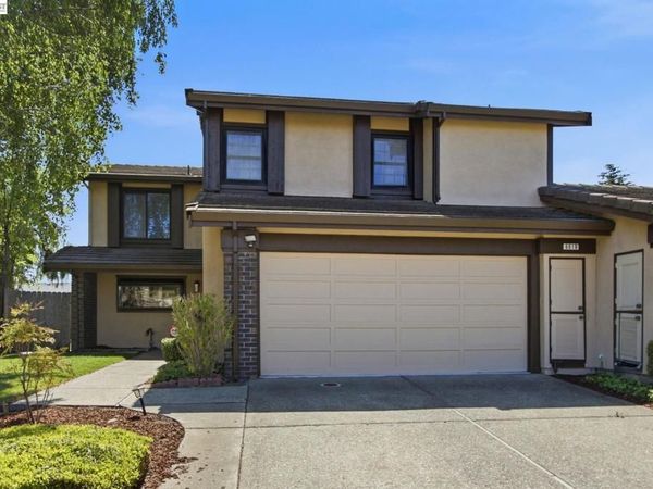 6010 Peppertree Ct, Newark, CA 94560