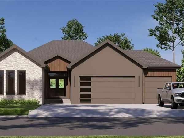 15494 W 166th Terrace, Olathe, KS 66062