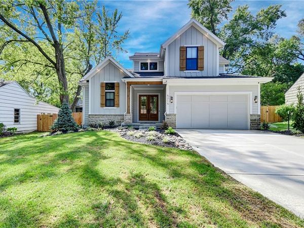 5215 W 71st Terrace, Prairie Village, KS 66208