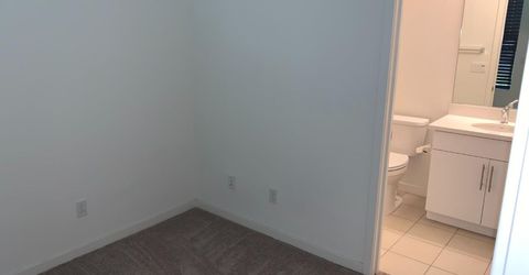 345 Crate Ave, Sacramento, CA 95818 Photo
