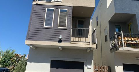 345 Crate Ave, Sacramento, CA 95818 Photo