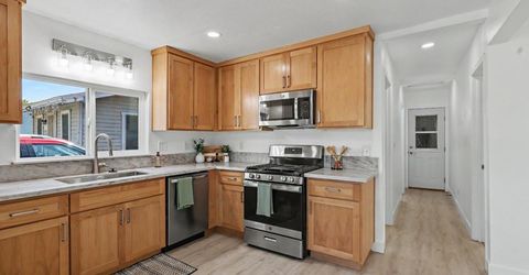 1016 E Yosemite, Madera, CA 93638 Photo