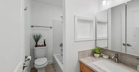 1016 E Yosemite, Madera, CA 93638 Photo
