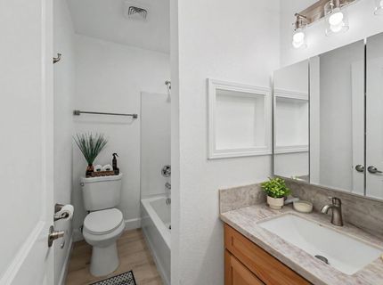 1016 E Yosemite, Madera, CA 93638 Photo