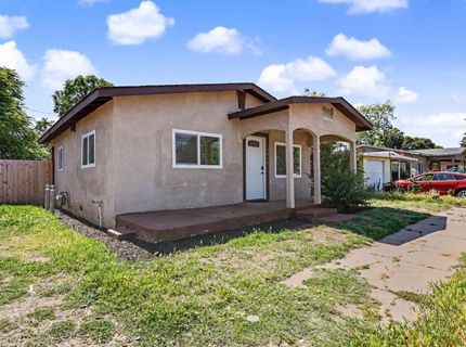 1016 E Yosemite, Madera, CA 93638 Photo