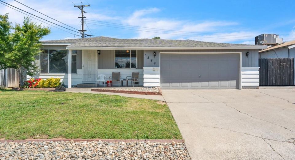 5849 67th St, Sacramento, CA 95824 Photo