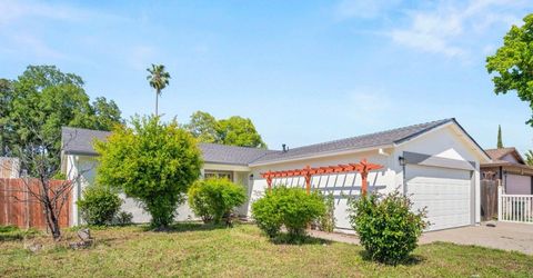 7444 Larchmont Dr, North Highlands, CA 95660 Photo