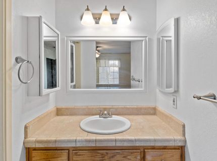 986 Pebble Way, Manteca, CA 95336 Photo