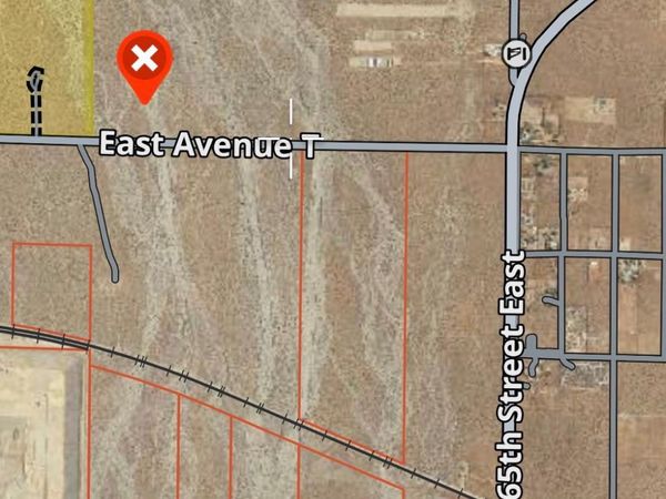 155 W Avenue S-14, Palmdale, CA 93551