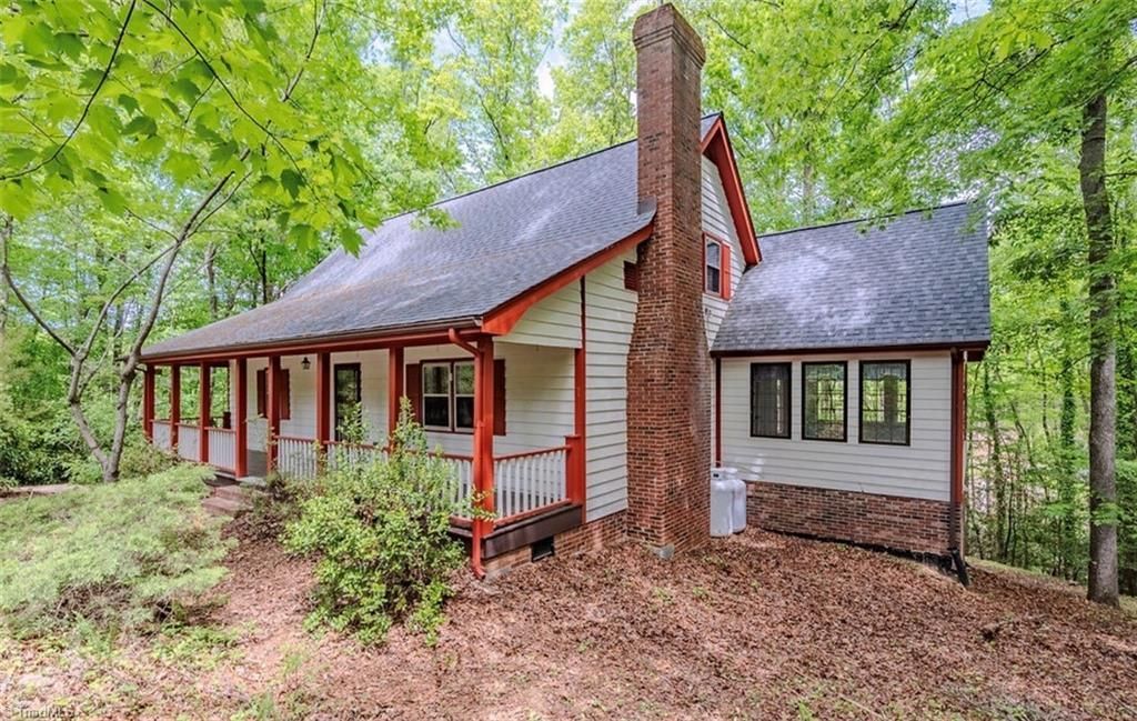 169 Tanglewood Drive, Mount Airy, NC 27030 Main Photo