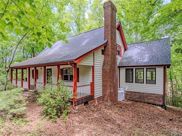 169 Tanglewood Drive, Mount Airy, NC 27030