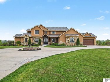 1520 Provencal Circle, Yutan, NE 68073