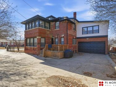 4016 Davenport Street , Omaha, NE 68131