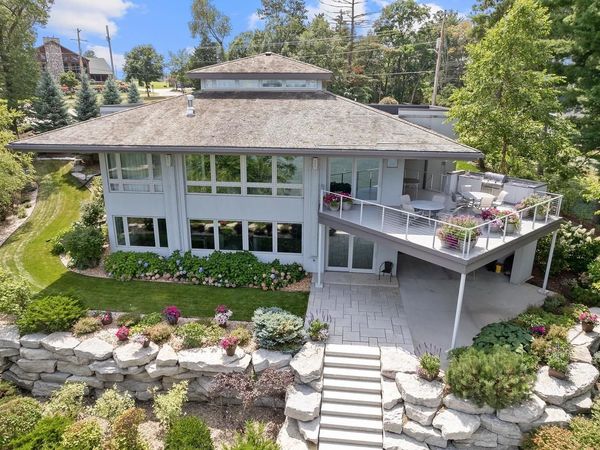 521 Canyon Circle, Wisconsin Dells, WI 53965