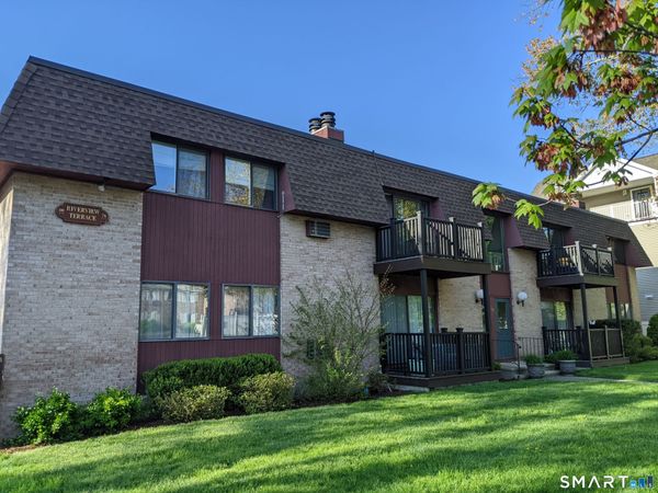 76 Maple Tree, Unit 5, Stamford, CT 06906