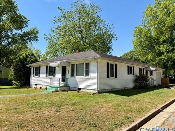 1619 F Street, West Point, VA 23181