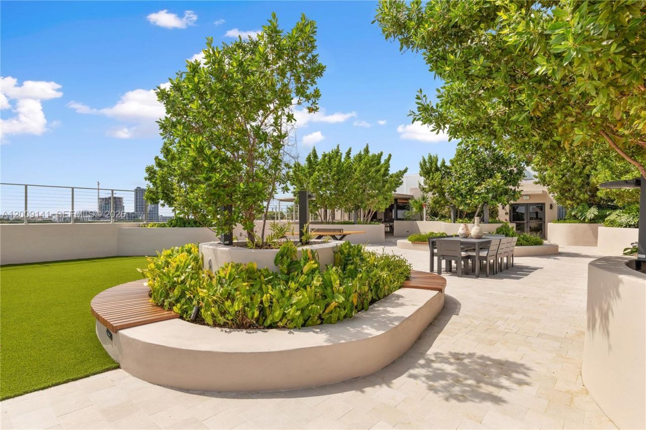 3034 Oak Avenue, Unit LPH3, Coconut Grove, FL 33133 Photo