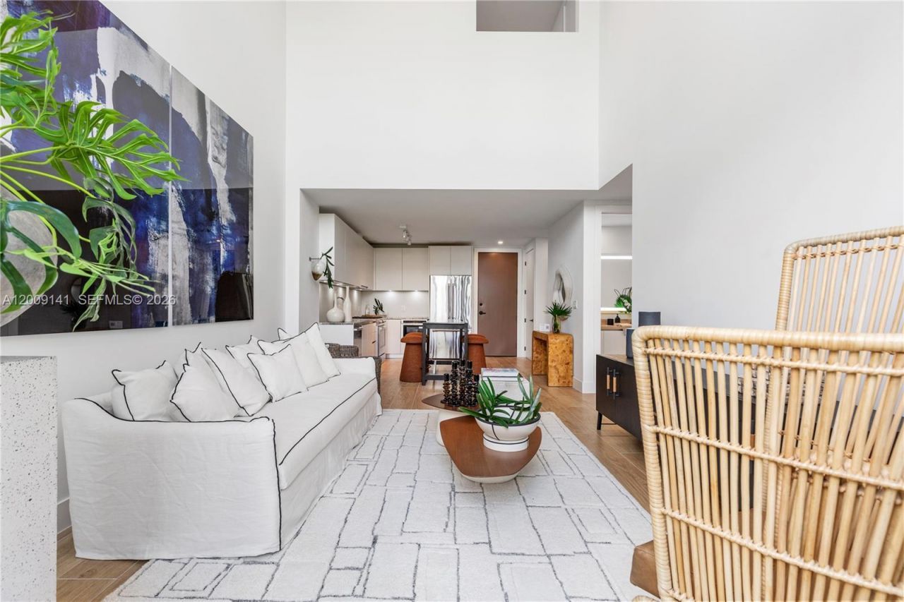 3034 Oak Avenue, Unit LPH3, Coconut Grove, FL 33133 Photo