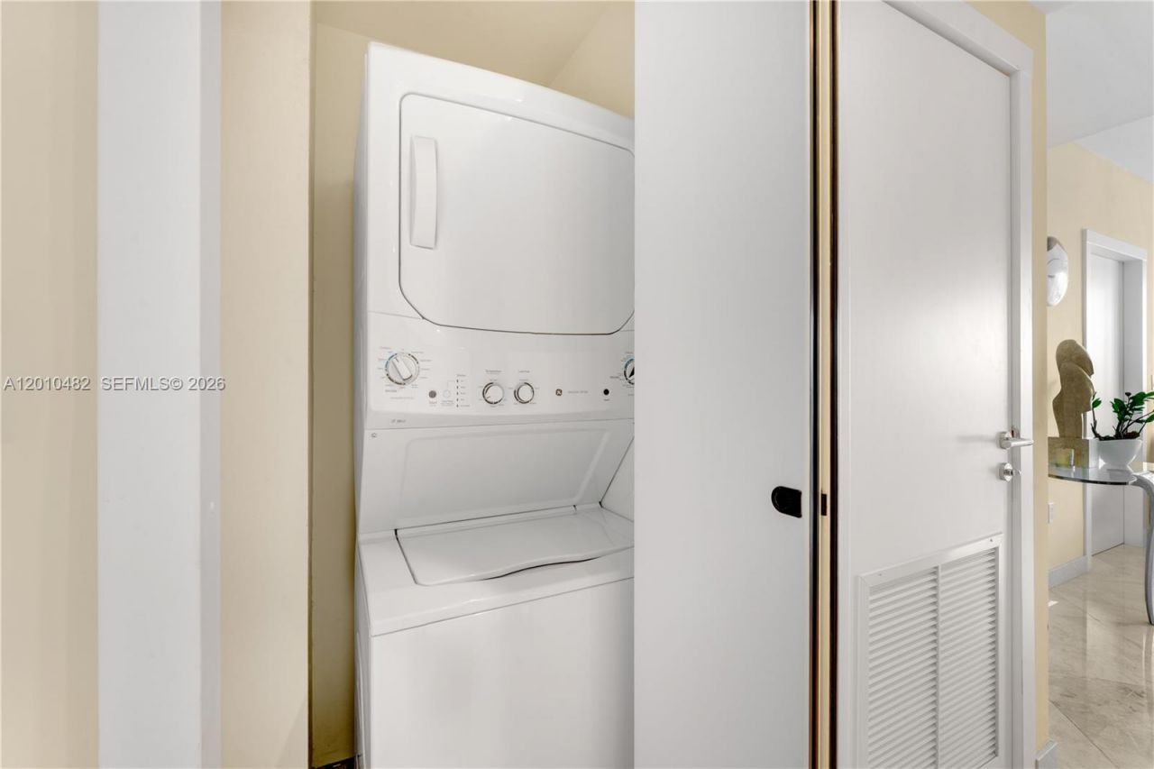 520 West Ave, Unit 1203, Miami Beach, FL 33139 Photo