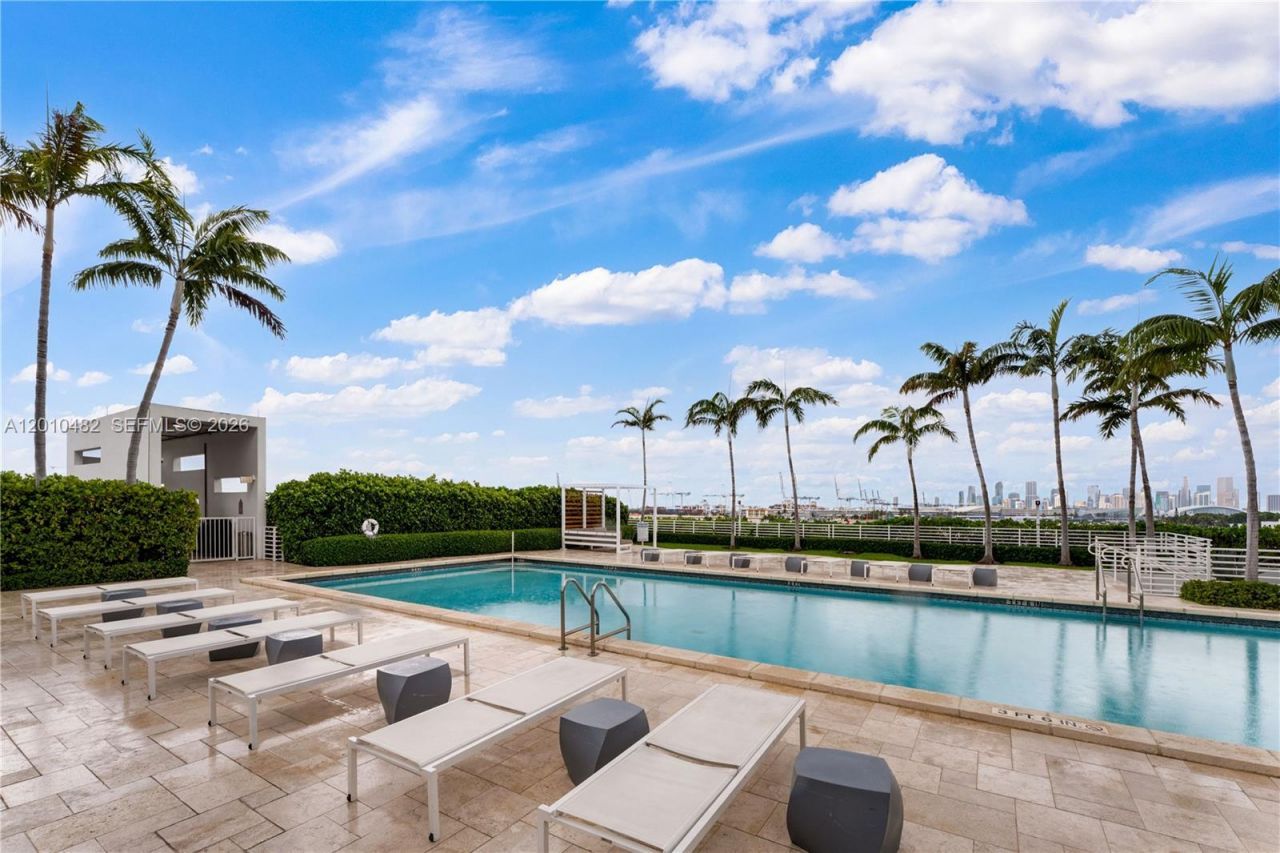 520 West Ave, Unit 1203, Miami Beach, FL 33139 Photo