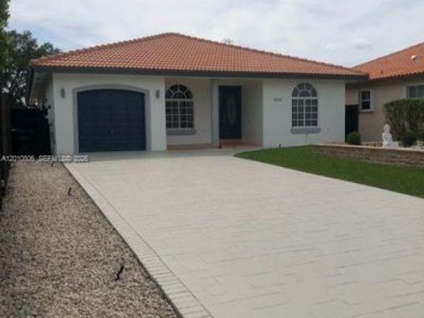 9910 SW 23rd St , Unit n/a, Miami, FL 33165