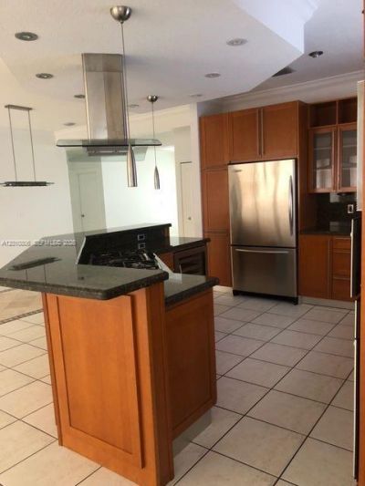 9910 SW 23rd St, Unit n/a, Miami, FL 33165 Photo