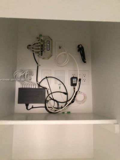 9910 SW 23rd St, Unit n/a, Miami, FL 33165 Photo