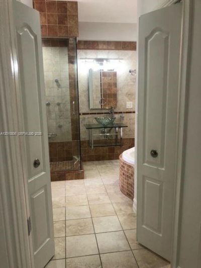 9910 SW 23rd St, Unit n/a, Miami, FL 33165 Photo