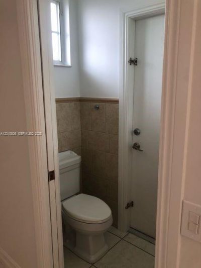 9910 SW 23rd St, Unit n/a, Miami, FL 33165 Photo