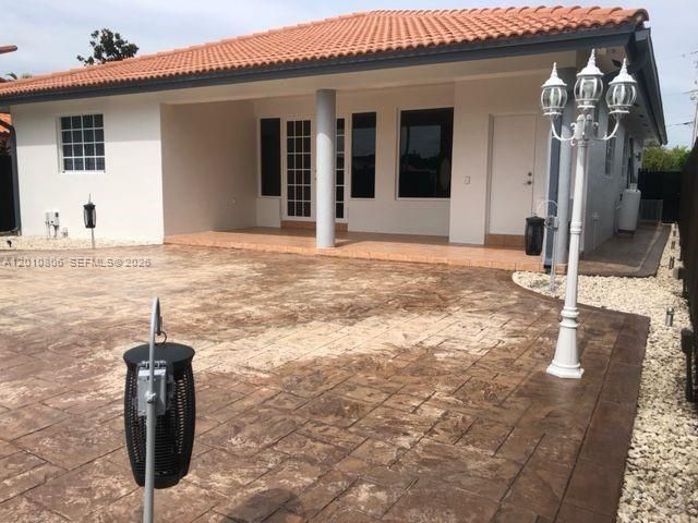 9910 SW 23rd St, Unit n/a, Miami, FL 33165 Photo