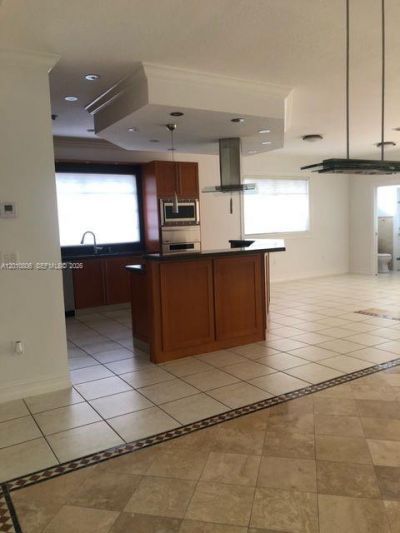 9910 SW 23rd St, Unit n/a, Miami, FL 33165 Photo