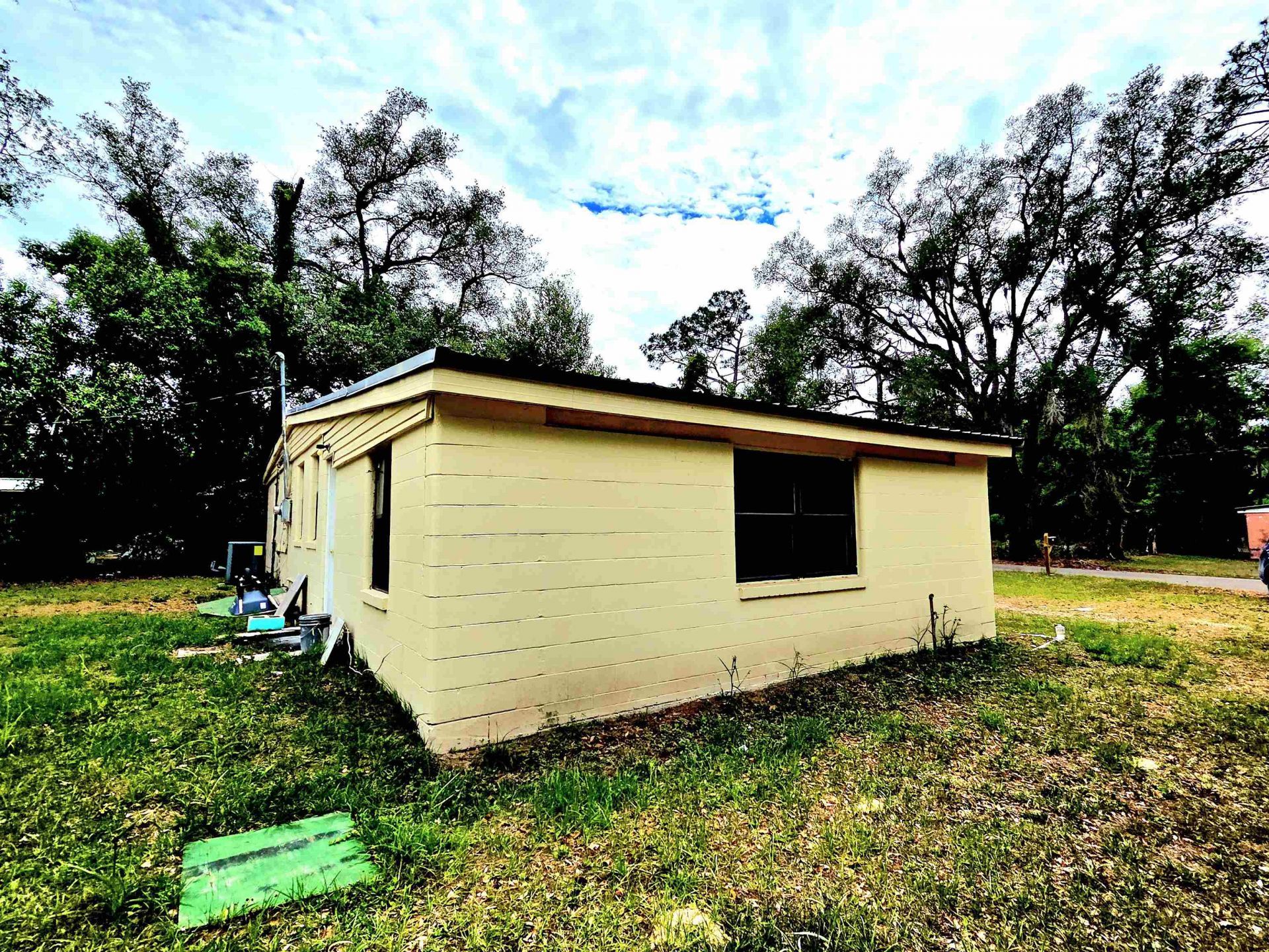 906 N Veterans Drive, Perry, FL 32347 Photo
