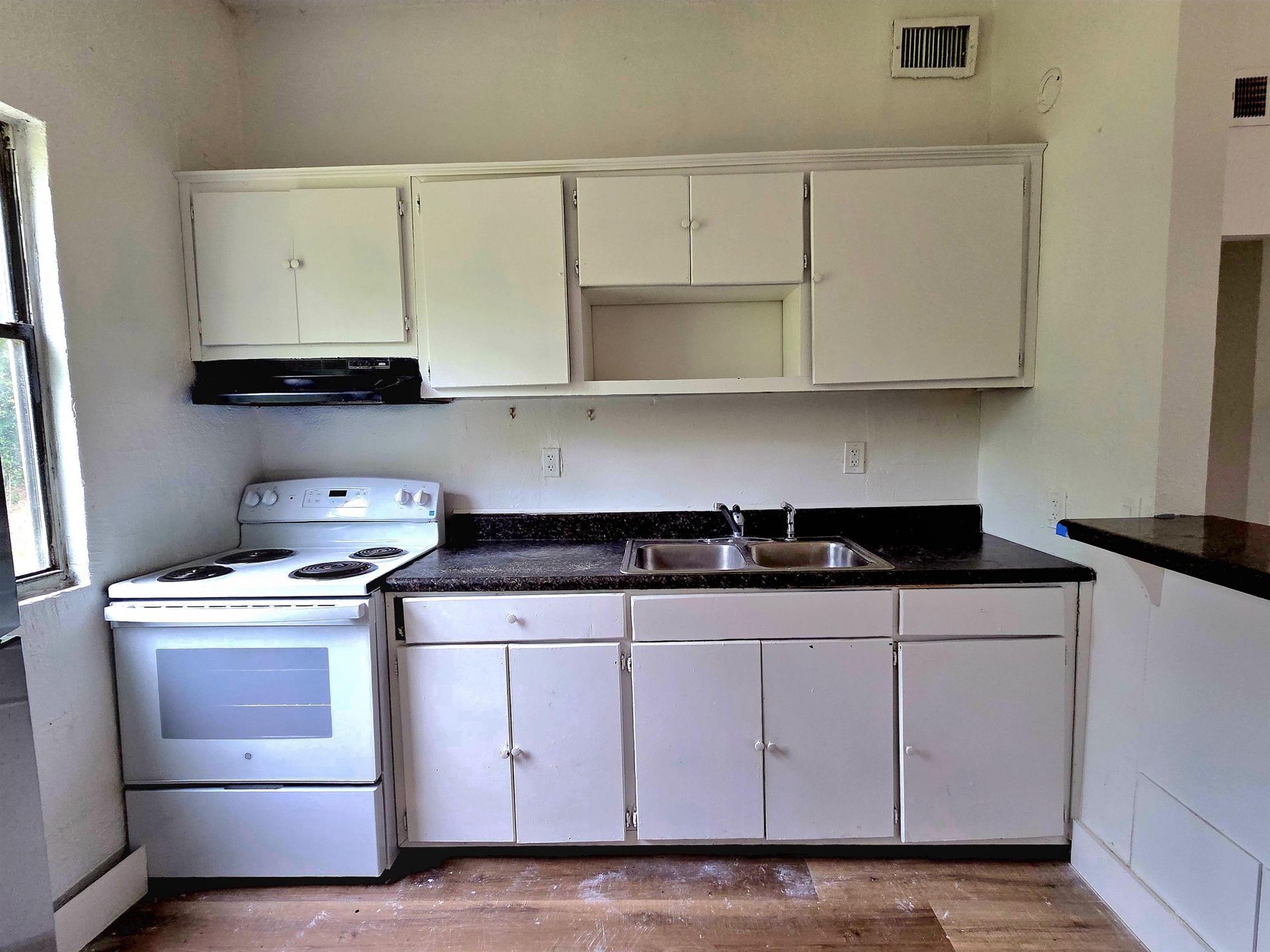 906 N Veterans Drive, Perry, FL 32347 Photo