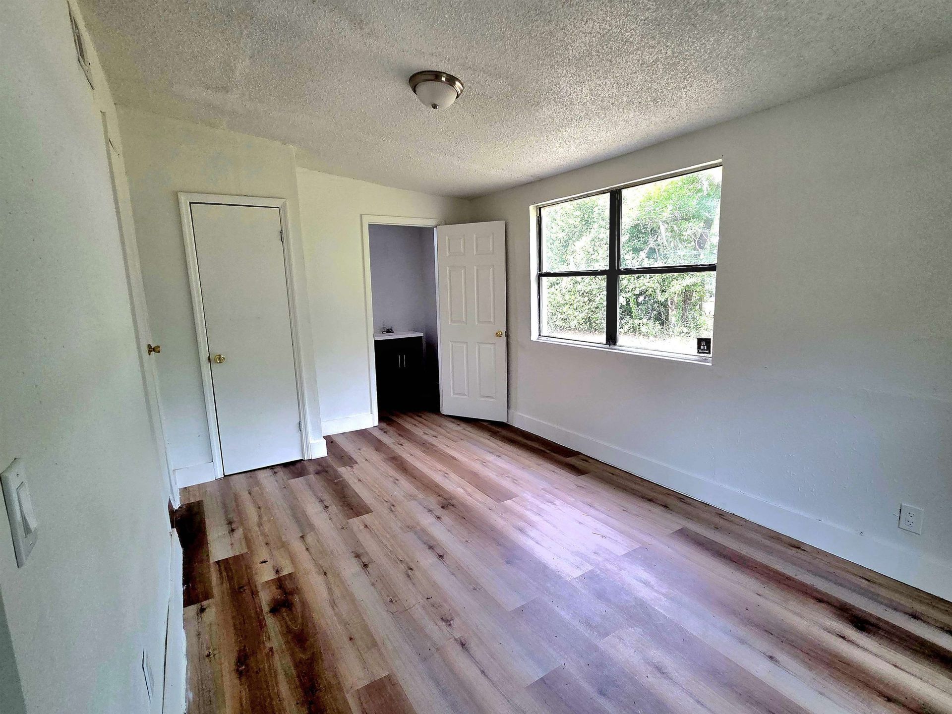 906 N Veterans Drive, Perry, FL 32347 Photo