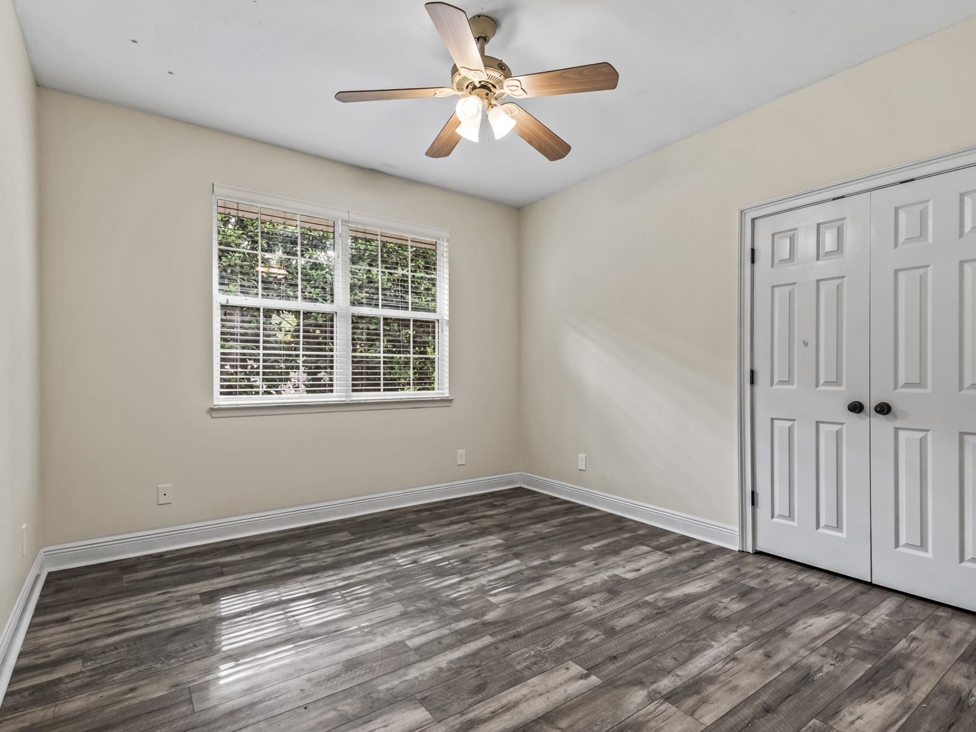 258 Prado Street, Apalachicola, FL 32320 Photo