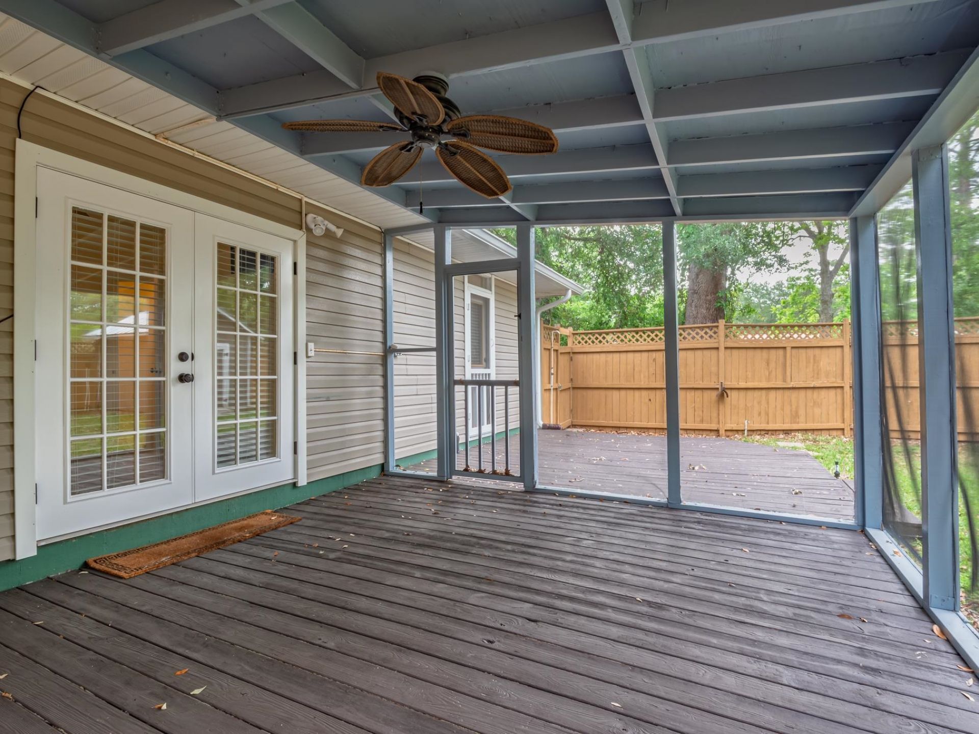 258 Prado Street, Apalachicola, FL 32320 Photo