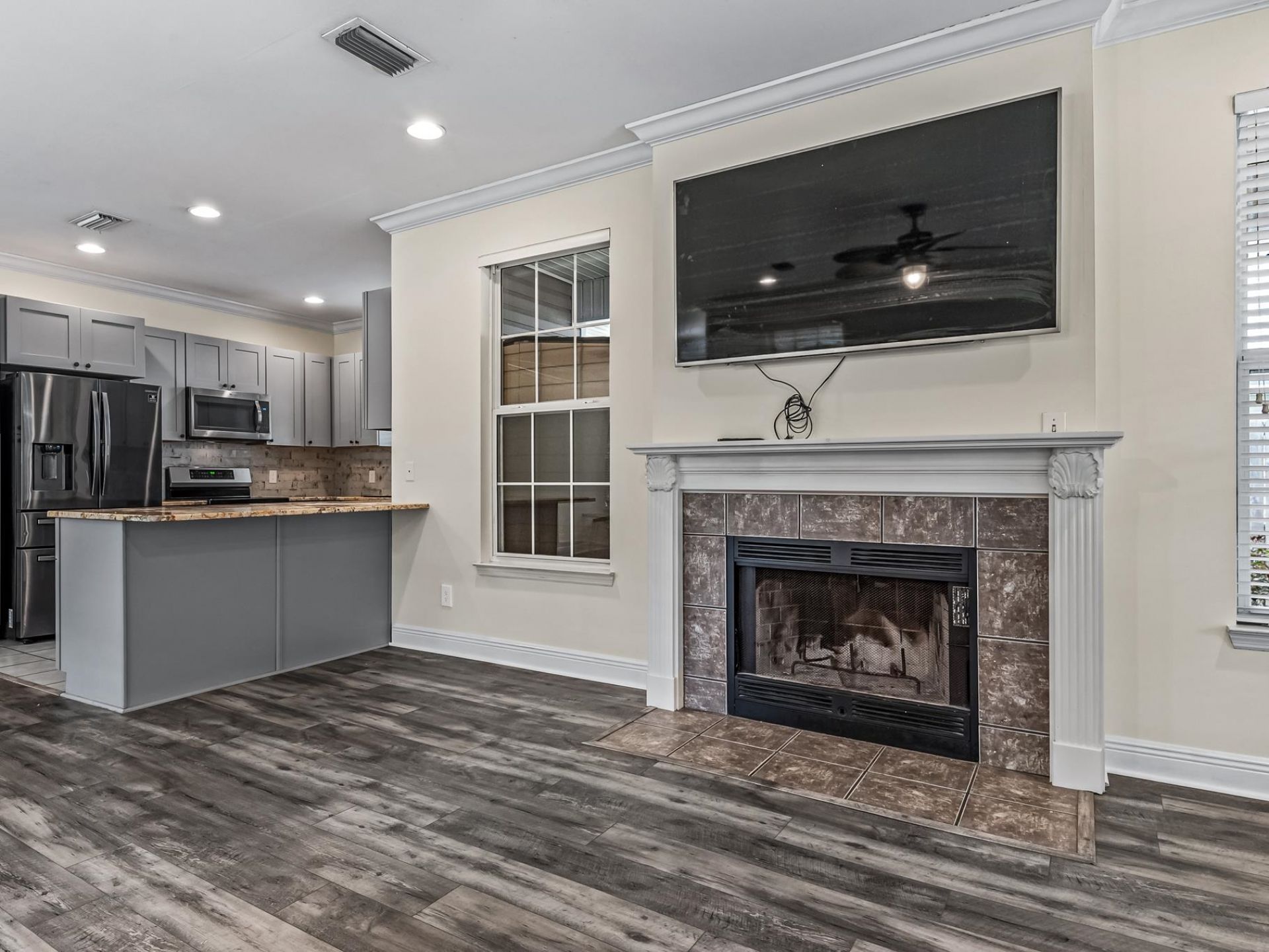 258 Prado Street, Apalachicola, FL 32320 Photo