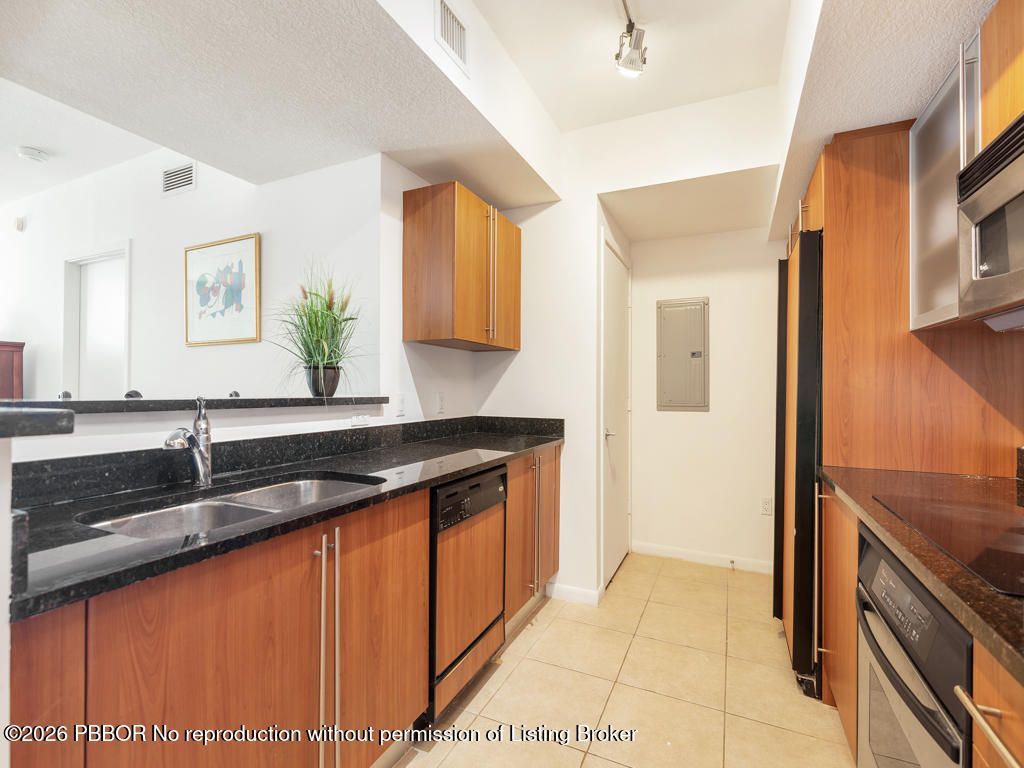 1551 N Flagler Drive, Unit 903, West Palm Beach, FL 33401 Photo