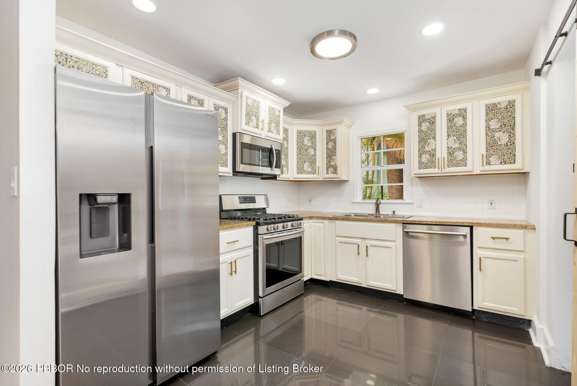 525 35th Street, West Palm Beach, FL 33407 Photo
