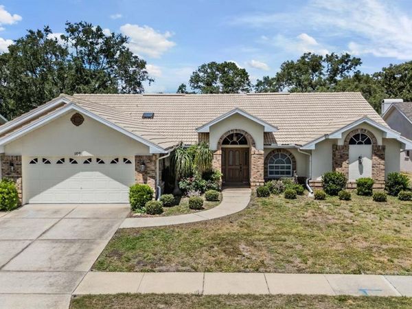 1091 TOURNAMENT DRIVE , SPRING HILL, FL 34608