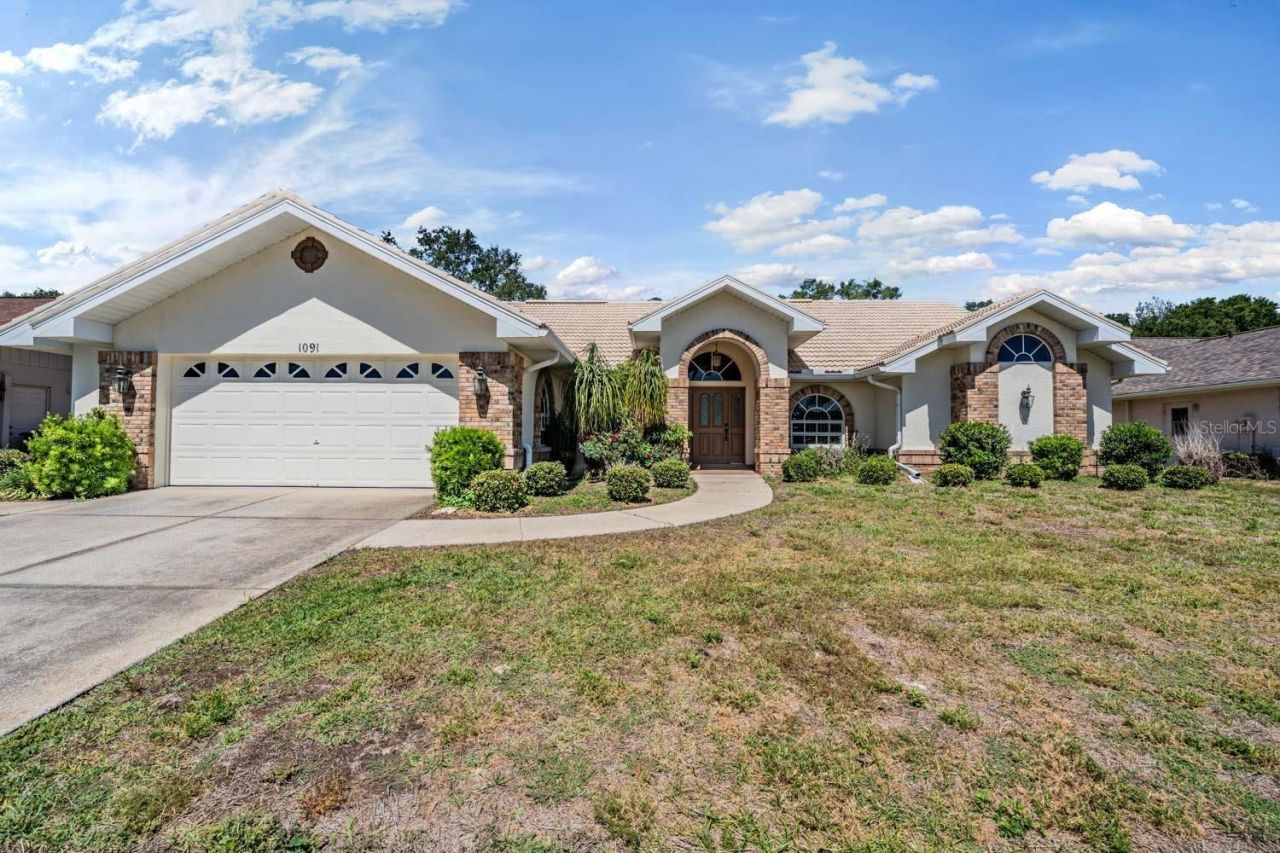 1091 Tournament Drive , Spring Hill, FL 34608 Photo