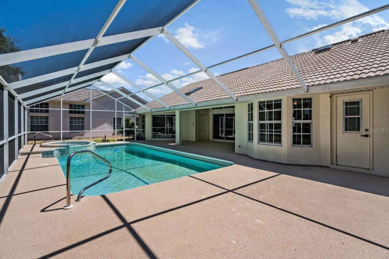 1091 Tournament Drive , Spring Hill, FL 34608 Photo
