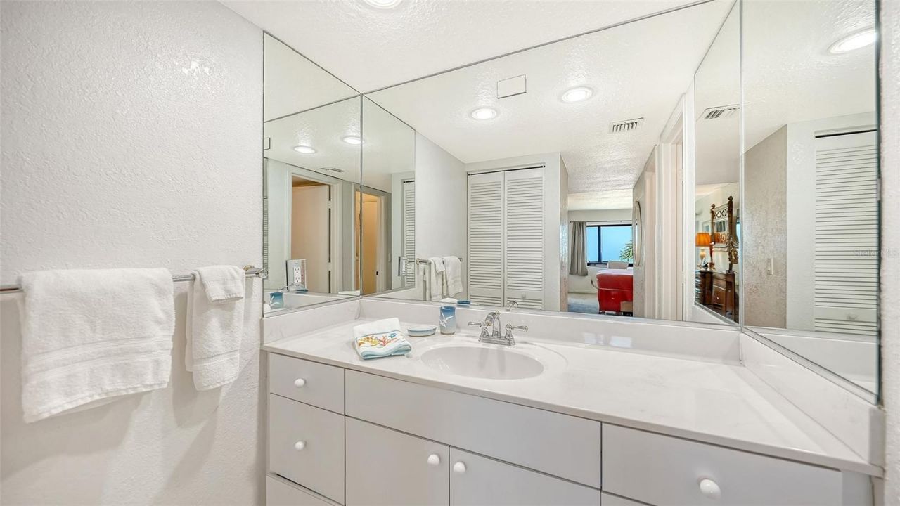 6234 Midnight Pass Road, Unit 307, Sarasota, FL 34242 Photo