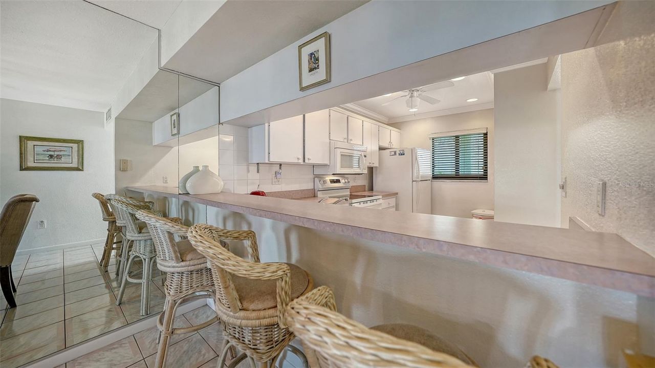 6234 Midnight Pass Road, Unit 307, Sarasota, FL 34242 Photo