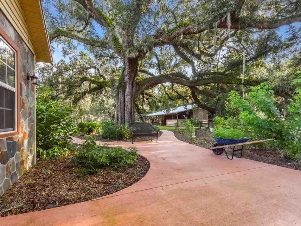 340 SE 30th Avenue, Trenton, FL 32693 Photo