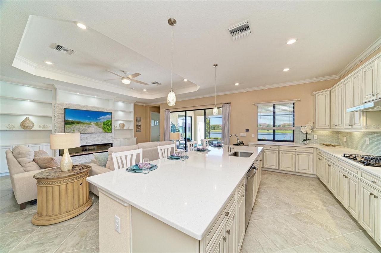 17456 Hickok Belt Loop, Lakewood Ranch, FL 34211 Photo