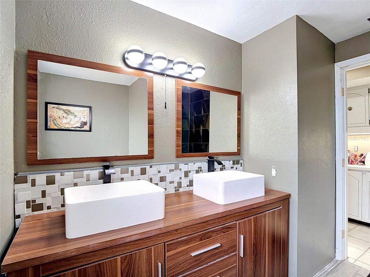 5433 Front Drive , Holiday, FL 34690 Photo